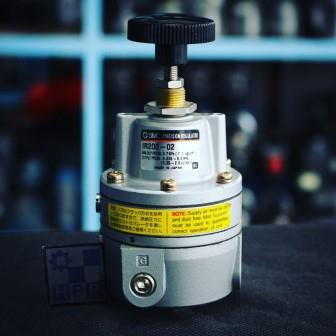SMC japan precision regulator IR200