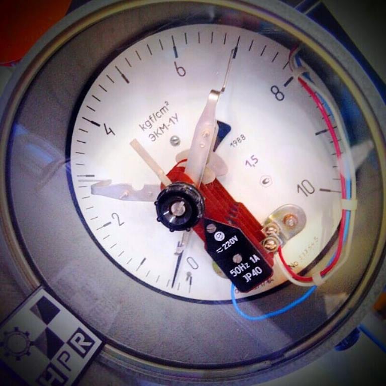pressure-switch-gauge-manostar